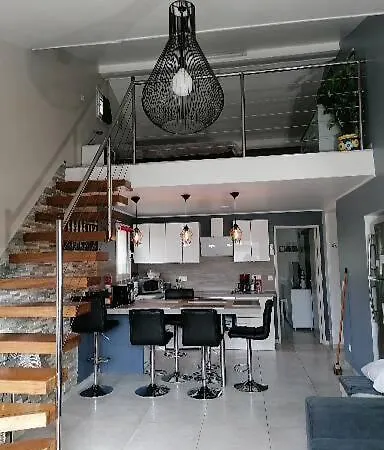 De Au 1er Etage 45m2 Apartament Antibes