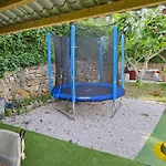 Appartement De Au 1er Etage 45m2 Antibes