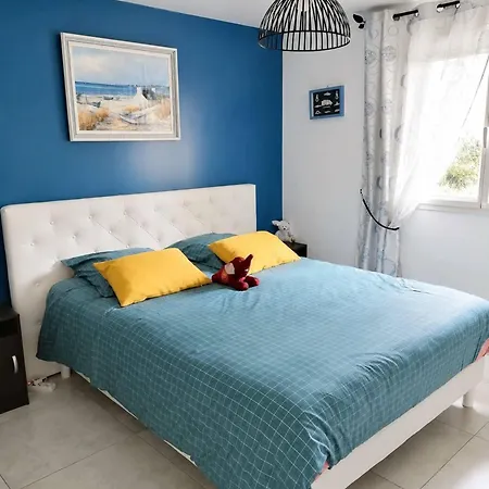 De Au 1er Etage 45m2 Apartamento Antibes