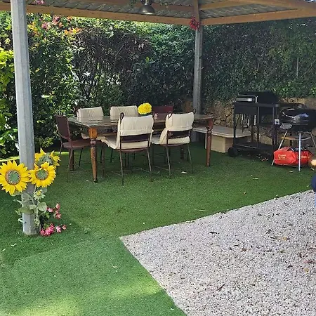 De Au 1er Etage 45m2 Apartamento