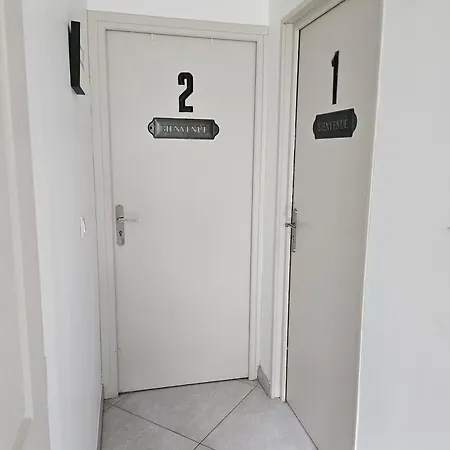 Lejlighed De Au 1er Etage 45m2 Antibes