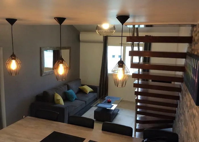 Lägenhet De Au 1er Etage 45m2 Antibes