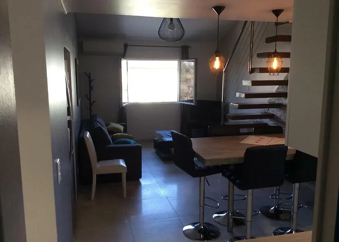 Lägenhet De Au 1er Etage 45m2 Antibes